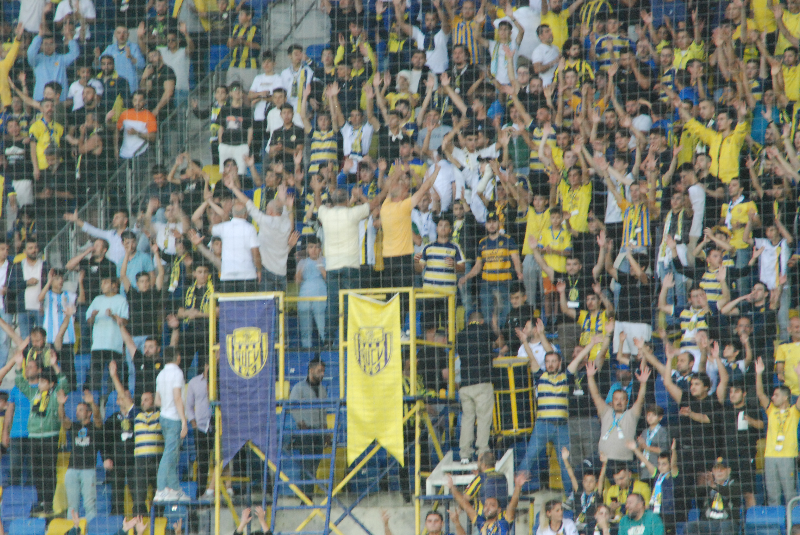 ANKARAGÜCÜ - İSTANBULSPOR