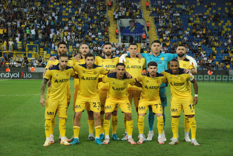 ANKARAGÜCÜ - İSTANBULSPOR