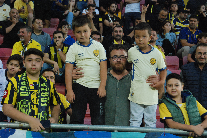 ANKARAGÜCÜ - İSTANBULSPOR