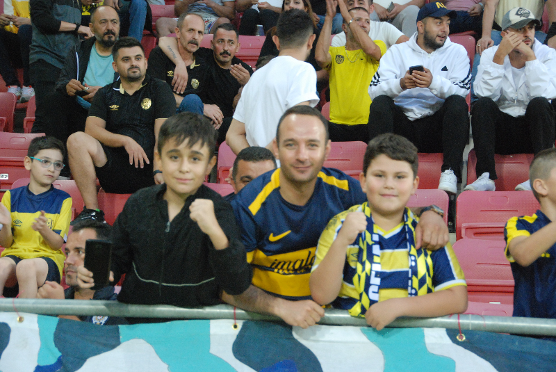 ANKARAGÜCÜ - İSTANBULSPOR