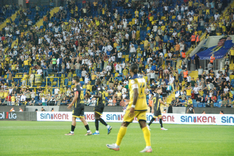 ANKARAGÜCÜ - İSTANBULSPOR