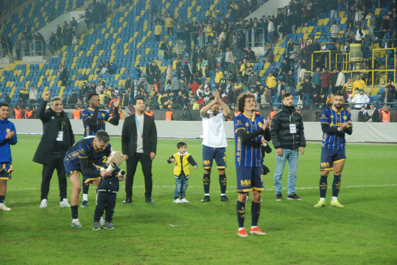 ANKARAGÜCÜ - KOCAELİSPOR MAÇINDAN FOTOLAR..