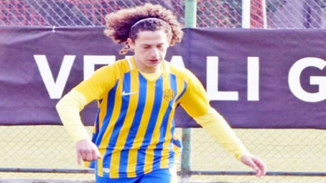 Ankaragücü genç oyunculara sarıldı