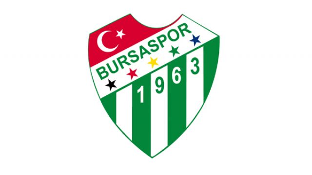 Bursaspor'da, 2 oyuncu süresiz kadro dışı bırakıldı