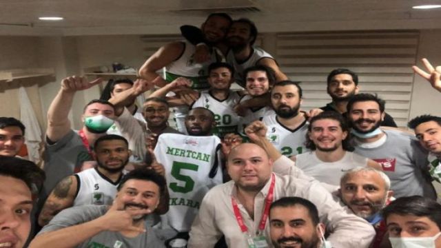 Mamak ilk galibiyeti Bornova'dan aldı 86-77