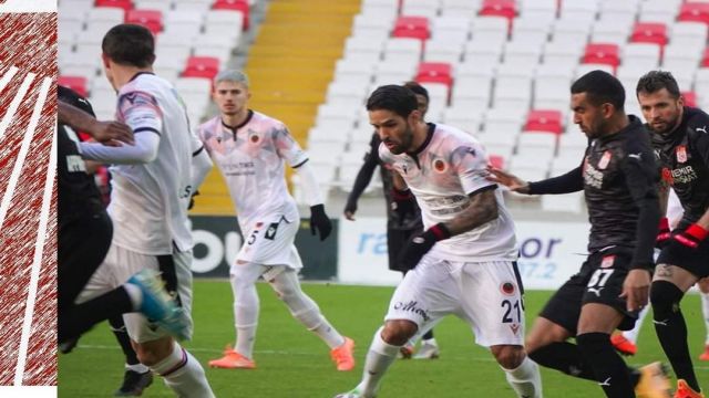 Gençler, Sivasspor'a takıldı