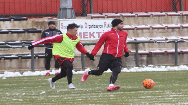 Gençlerbirliği, günü tek antrenmanla geçirdi