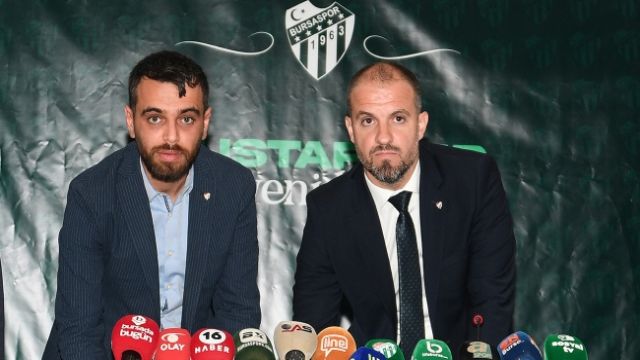 Bursaspor, Mustafa Er ile 3 yıllık sözleşme imzaladı