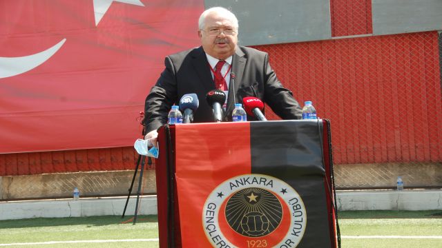 Niyazi Akdaş: "Borcu ancak altyapı ile kapatabiliriz"