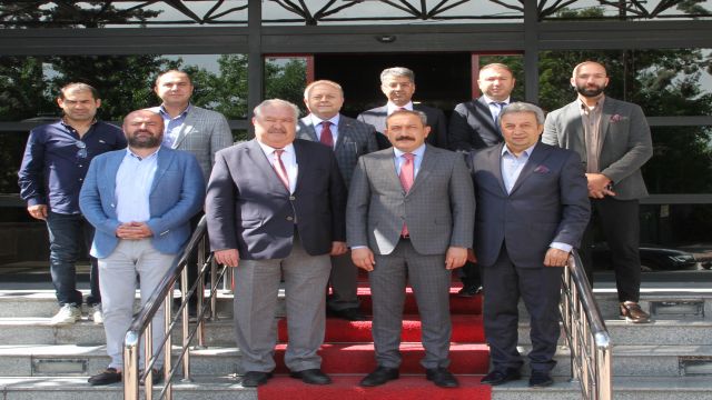 Servet Yılmaz'dan Gençlerbirliği'ne ziyaret