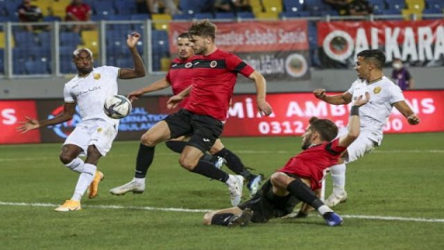 Ankaragücü 7-2, Gençlerbirliği 4-0 !