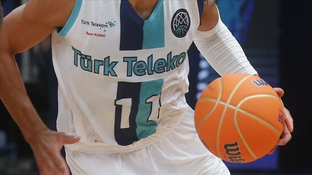 Partizan'dan, Türk Telekom'a ilk yenilgi