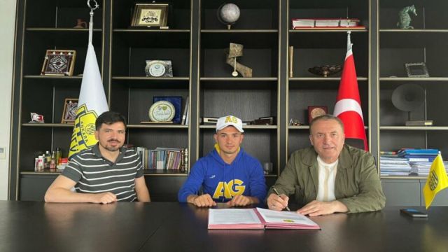 Fıratcan Üzüm Ankaragücü'nde!