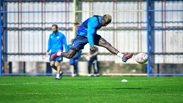 Fenerbahçe maçının hazırlıkları sürüyor