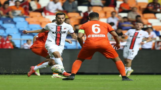 Gençler, Adana'dan eli boş dönüyor 1-2