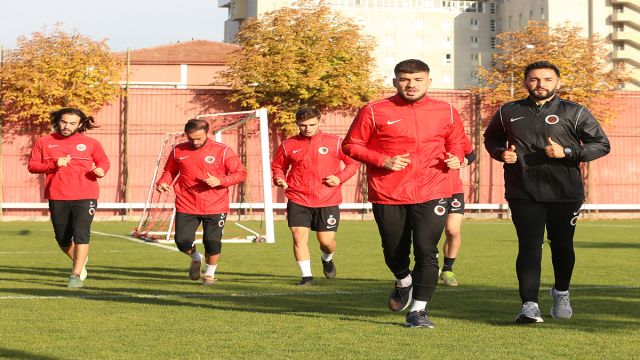 Gençlerbirliği yeni haftanın hazırlıklarına başladı