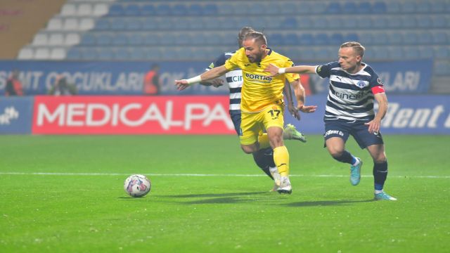 Ankaragücü, İstanbul'dan 1 puanla dönüyor