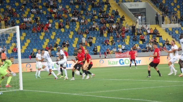 Gençlerbirliği - Ankaragücü maçı iptal!