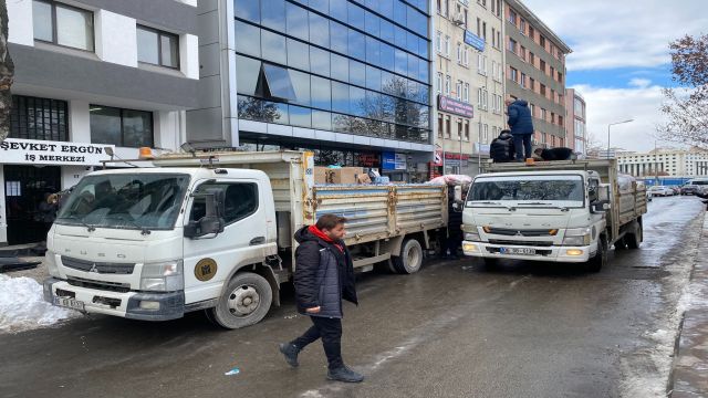 Gençlerbirliği'nden depremzedelere malzeme yardımı gönderildi