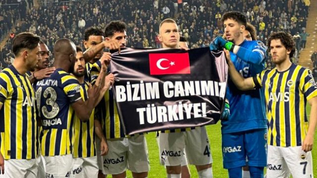 Lig yeniden başladı. Fenerbahçe, Konyaspor'u farklı yendi