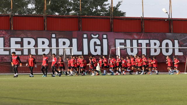 Gençlerbirliği yaz dönemi futbol okulları başlıyor