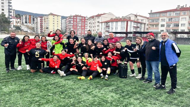 FLAŞ! Gençlerbirliği Kadın Futbol Takımı 2. Lig’de!