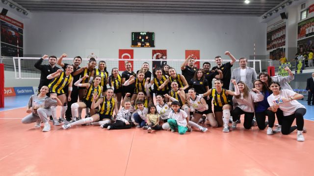 MKE Ankaragücü Kadın Voleybol takımı doludizgin ilerliyor...