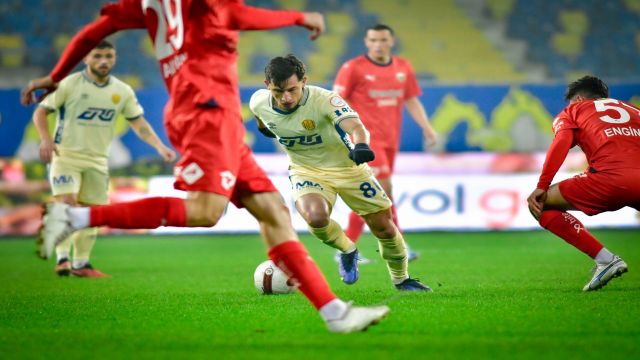 Ankaragücü penaltı kaçırdı, galibiyeti kaçırdı 0-0