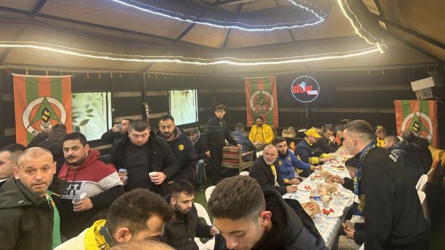 Alanyasporlu taraftarlardan, Ankaragücü taraftarına kahvaltı ikramı!