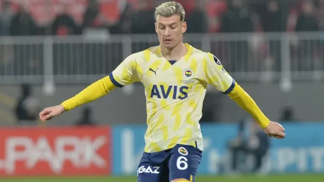 Ankaragücü'nde sol bek rotası Ezgjan Alioski !