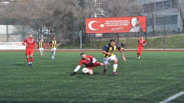 Yurt Kur Spor gözünü liderliğe dikti