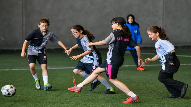 ABB Fomget Kadın Futbol Takımı yeni yıldızlarını arıyor