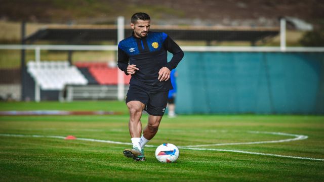 Ankaragücü 2 sol bek aldı, sol bekini gönderdi...