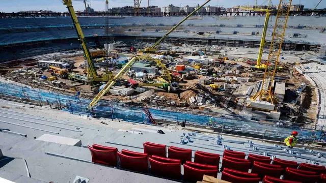 Camp Nou'nun inşaatında işçiler arasında kavga çıktı...