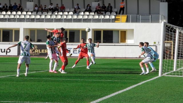 Etimesgut Belediyespor , Amasyaspor'a patladı 4-1