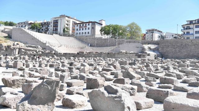 Ulus'ta tarihi bir cevher ortaya dökülüyor...