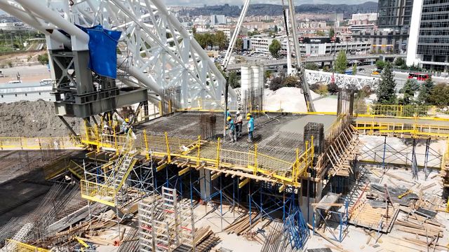 19 Mayıs Stadyumu'nun inşası tüm hızıyla sürüyor..