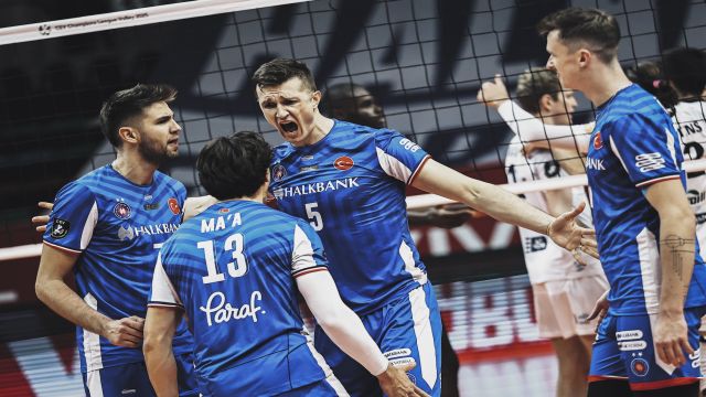 Halkbank karar setinde maçı verdi! Halkbank-Saint Naziere: 2-3