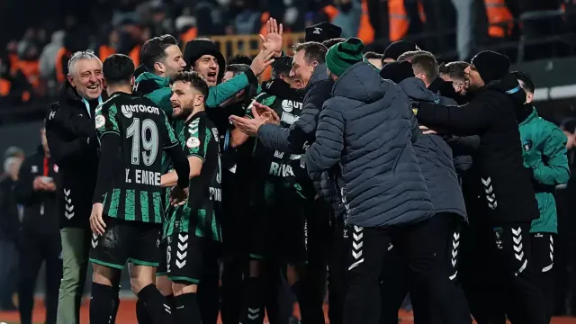 1.Lig'in lideri Kocaelispor'da para krizi! İdman boykotu var...