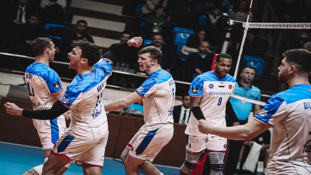 Akkuş Belediye: 0 – Halkbank: 3