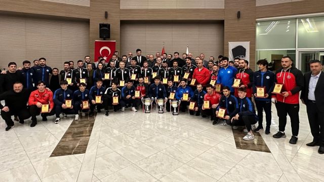 ASKİ Spor Kulübü ve Keçiören Belediyesi Spor Kulübü ödül töreninde buluştu.