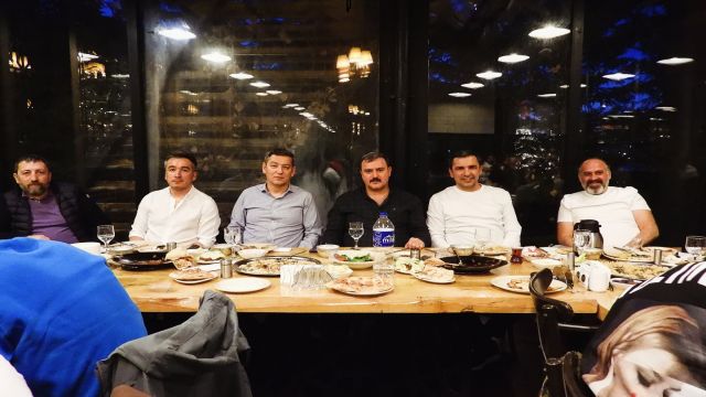 Etimesgutspor iftar yemeğinde buluştu